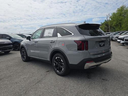 Wolf Gray 2026 Kia Sorento S