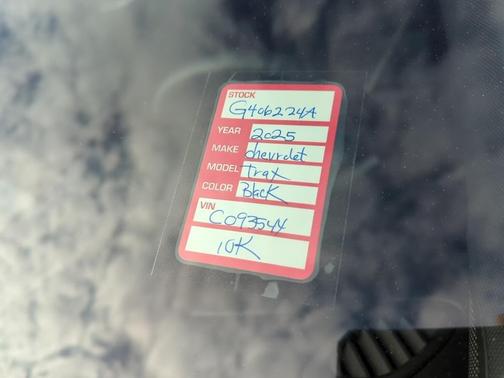 2025 Chevrolet Trax 2RS