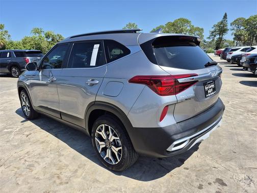 2023 Kia Seltos EX