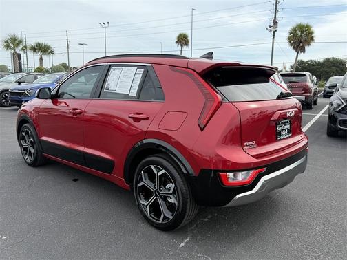 2025 Kia Niro EX Touring