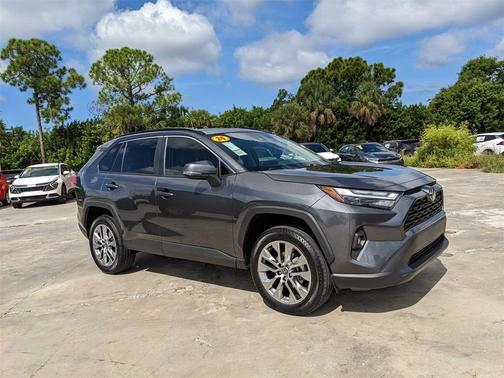 2024 Toyota RAV4 XLE Premium