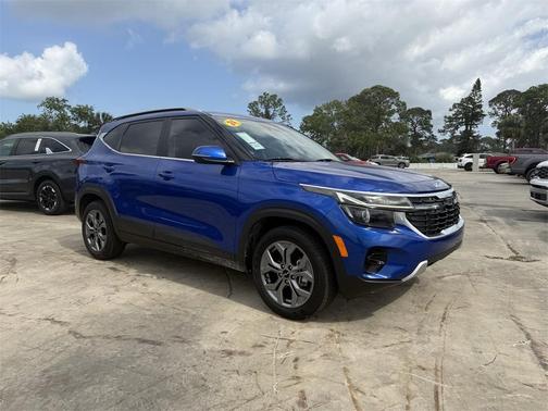 2024 Kia Seltos S