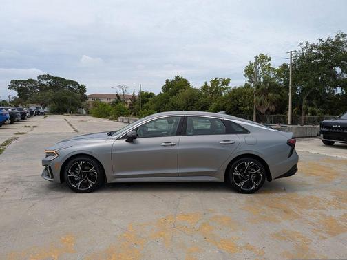 Steel 2025 Kia K5 GT-Line