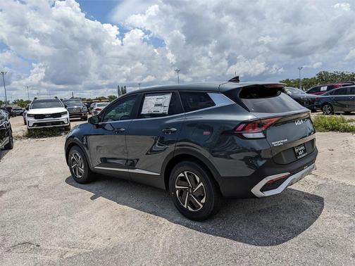 2025 Kia Sportage Hybrid LX