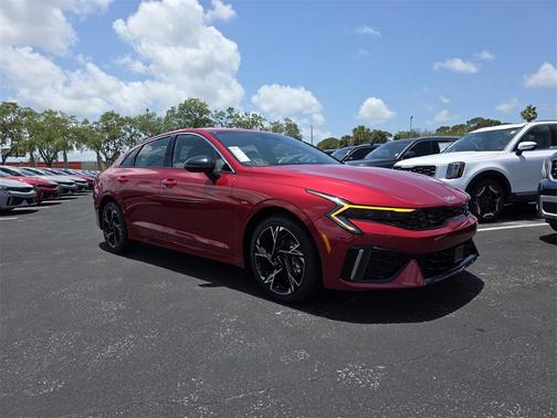 2025 Kia K5 GT-Line