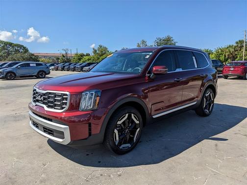 2023 Kia Telluride S