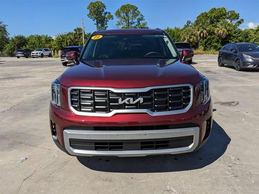 2023 Kia Telluride S