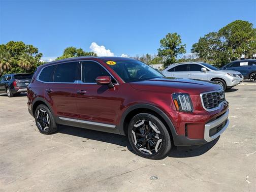 2023 Kia Telluride S