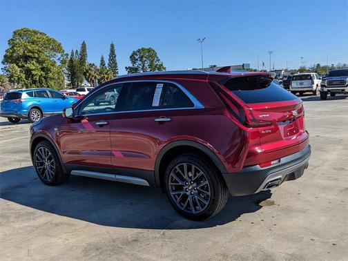 2020 Cadillac XT4 Premium Luxury