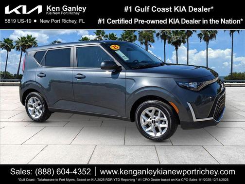 Gray 2025 Kia Soul LX