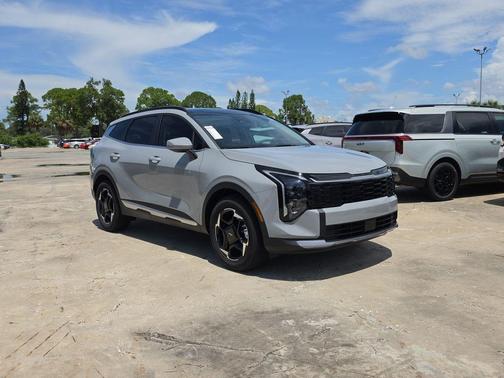 Gray 2027 Kia Sportage EX