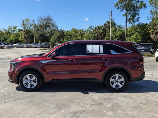 2025 Kia Sorento LX