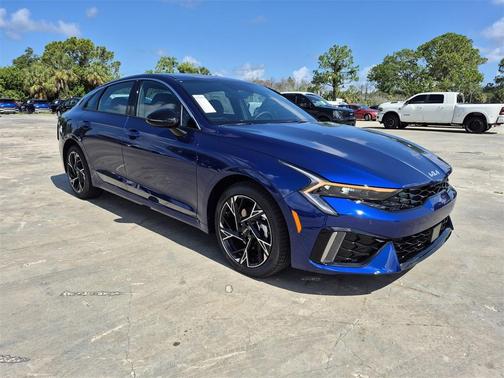 2025 Kia K5 GT-Line
