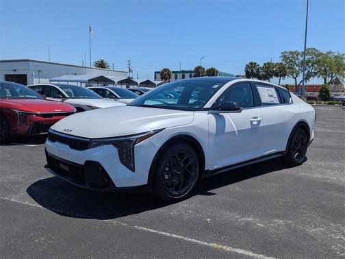 2025 Kia K4 GT-Line Turbo