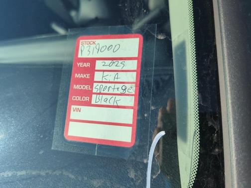 2025 Kia Sportage EX