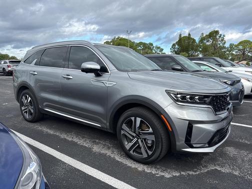 2023 Kia Sorento Plug-In Hybrid SX Prestige