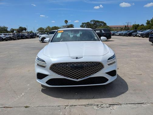 Uyuni White 2023 Genesis G70 2.0T