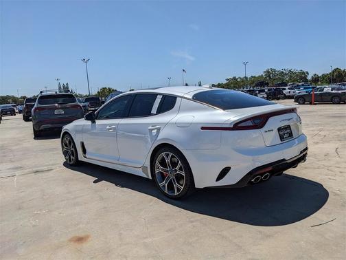 2020 Kia Stinger GT1