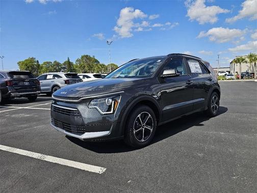 2025 Kia Niro EX