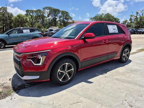 2025 Kia Niro LX