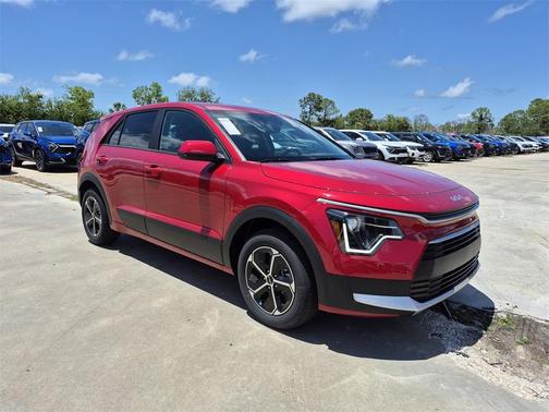 2025 Kia Niro LX