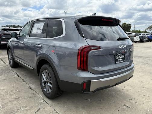 2025 Kia Telluride LX