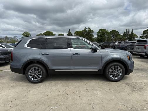 2025 Kia Telluride LX