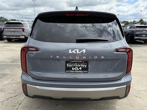 2025 Kia Telluride LX