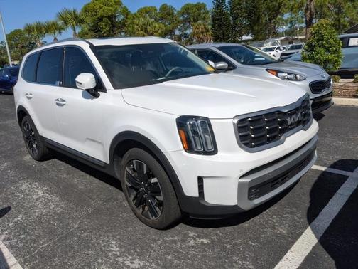 2023 Kia Telluride SX