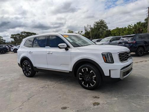 2023 Kia Telluride SX
