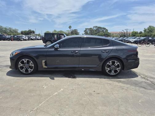 2020 Kia Stinger GT-Line