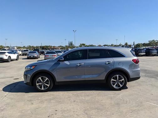 2020 Kia Sorento LX