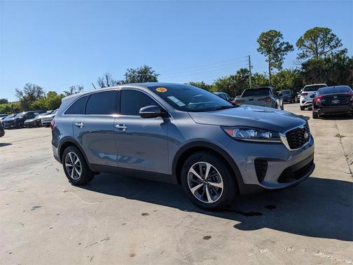 2020 Kia Sorento LX