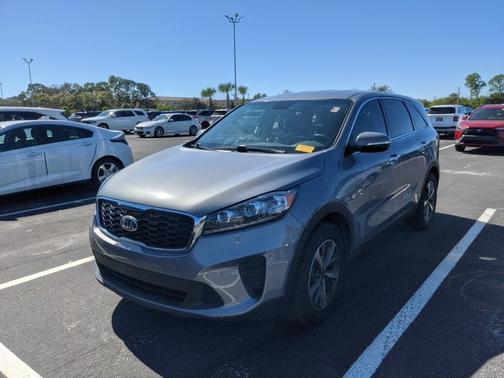 2020 Kia Sorento LX