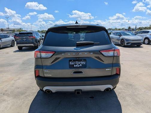 Magnetic 2020 Ford Escape SEL