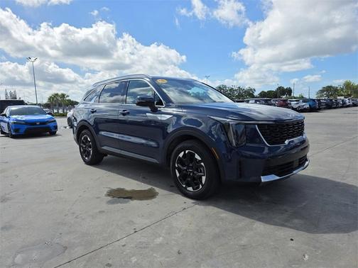 2024 Kia Sorento S