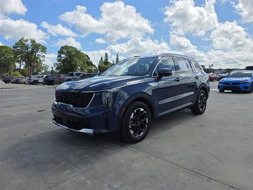 2024 Kia Sorento S