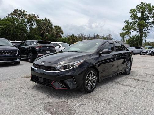2022 Kia Forte GT-Line