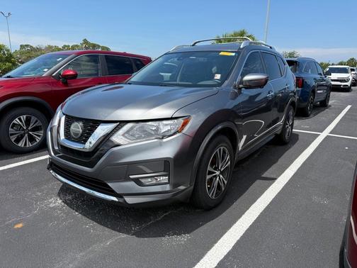 2020 Nissan Rogue SV