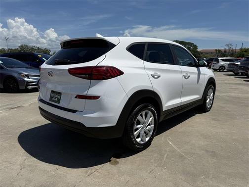 2019 Hyundai TUCSON SE