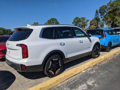 2025 Kia Telluride S