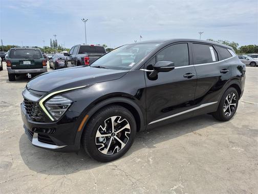 2024 Kia Sportage EX