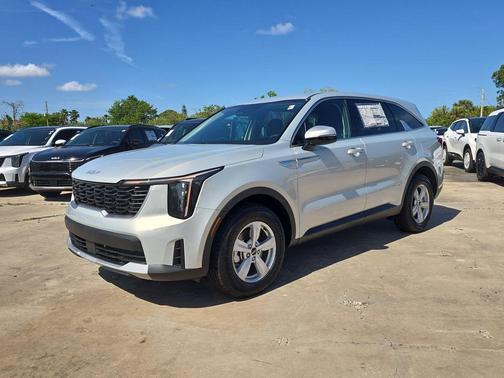 Ivory Silver 2026 Kia Sorento LX