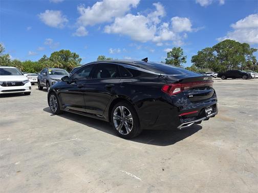 2023 Kia K5 EX