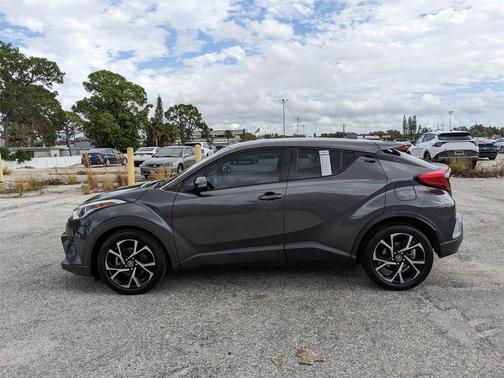 2018 Toyota C-HR XLE