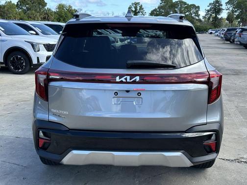 Steel Gray 2026 Kia Seltos S
