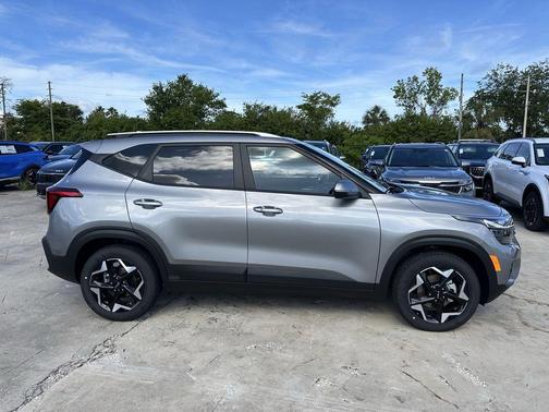 Steel Gray 2026 Kia Seltos S