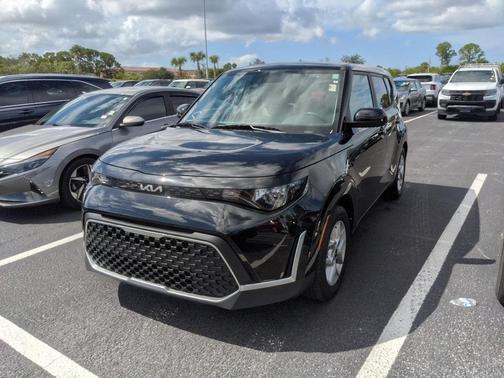 2024 Kia Soul LX