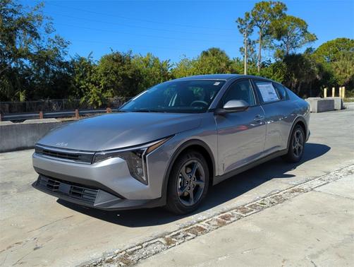2026 Kia K4 