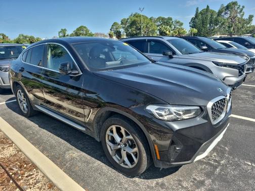 2024 BMW X4 xDrive30i